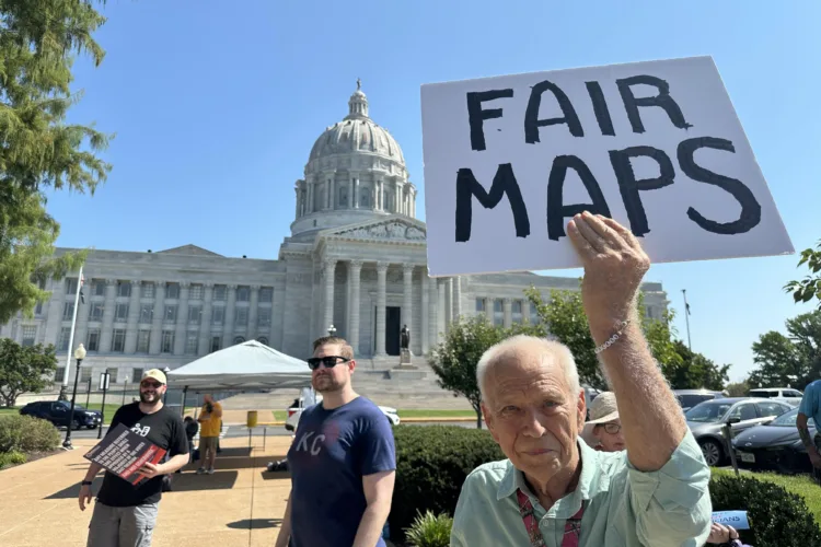 Supreme Court rebuffs Missouri's push to use new US House map